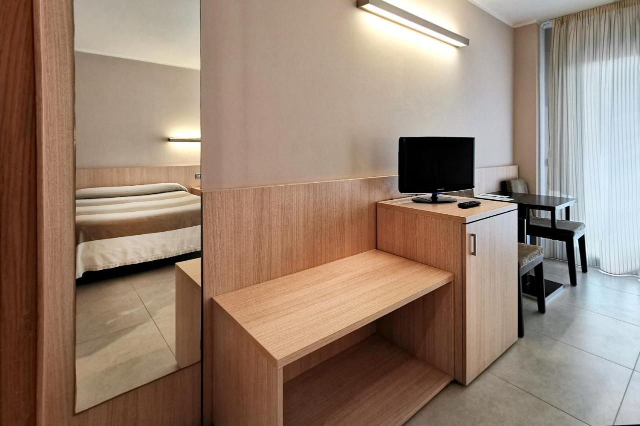 Aparthotel Acuazul Peñíscola Esterno foto